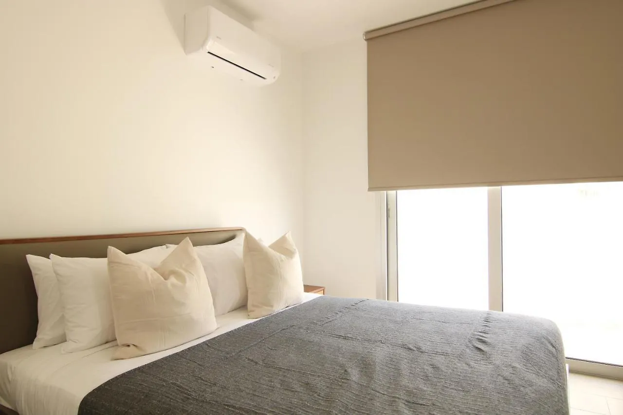 Appartement Phaedrus Living Coral Suites Allure Larnaca
